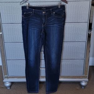 White House Black Market Skinny Jeans, 6 Long